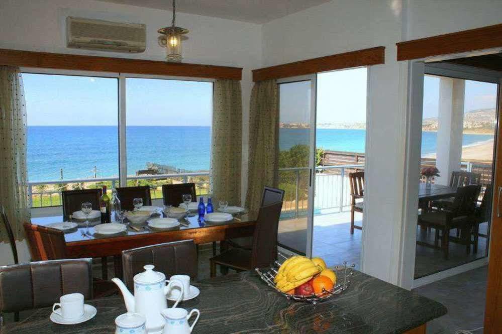 Blue Coral Beach Villas Paphos Exterior foto